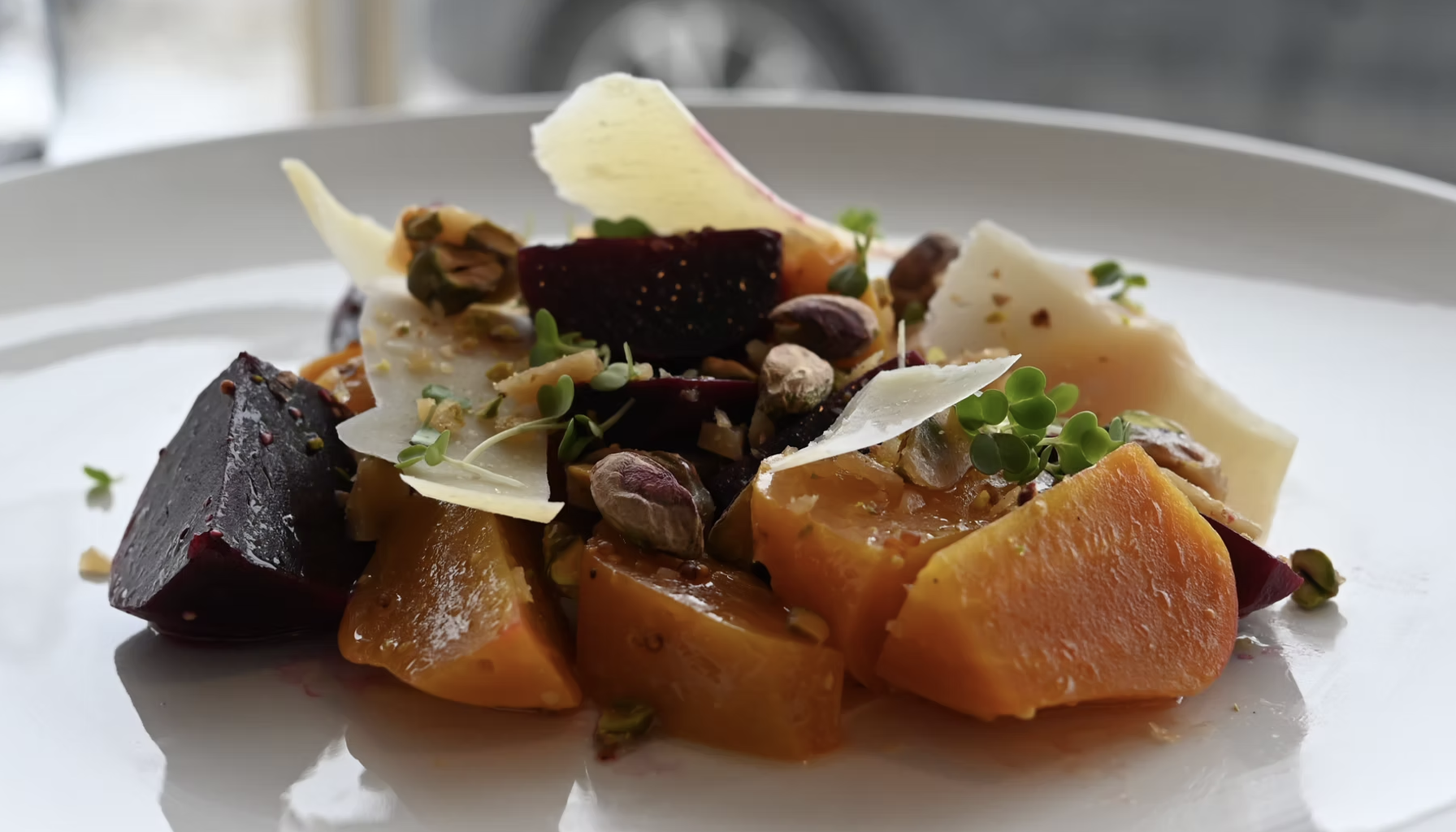 Beet and pistachio salad